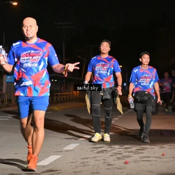 Runner Photo 6055010