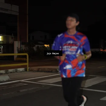 Runner Photo 6055018