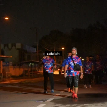 Runner Photo 6055053