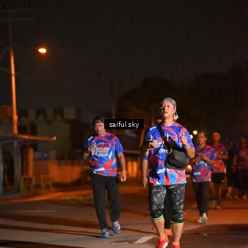 Runner Photo 6055056