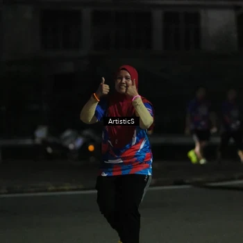 Runner Photo 6055078