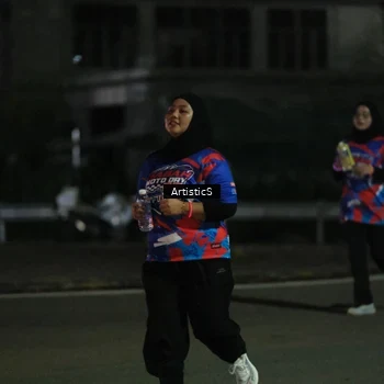 Runner Photo 6055089