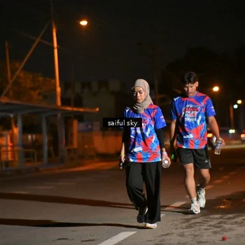 Runner Photo 6055090
