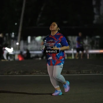 Runner Photo 6055116