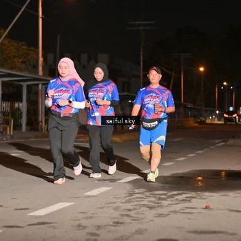 Runner Photo 6055121