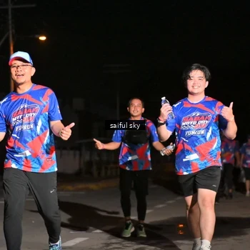 Runner Photo 6055126