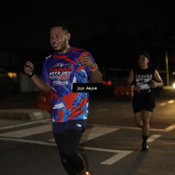 Runner Photo 6055250