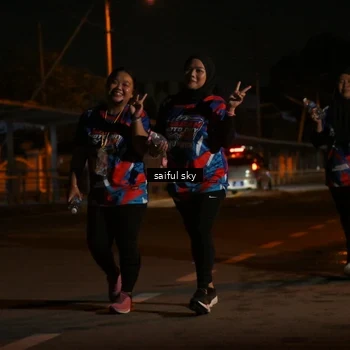 Runner Photo 6055290