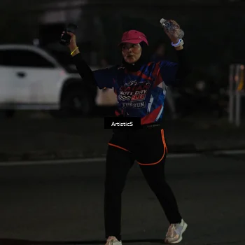 Runner Photo 6055312