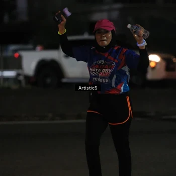 Runner Photo 6055316