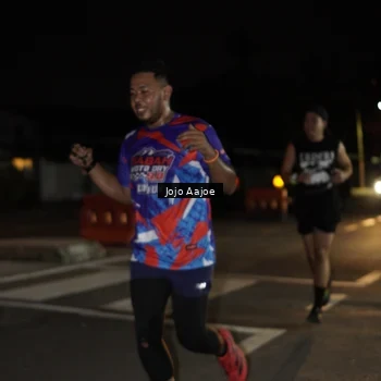 Runner Photo 6055320
