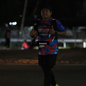 Runner Photo 6055324