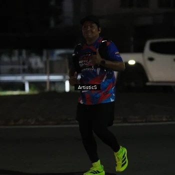 Runner Photo 6055358