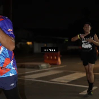 Runner Photo 6055359