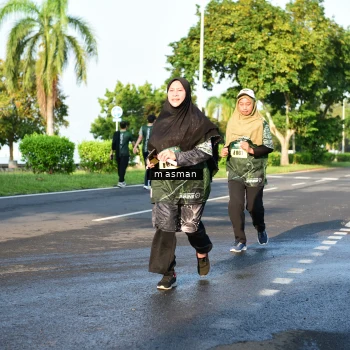 Runner Photo 6055367