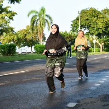 Runner Photo 6055380