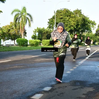 Runner Photo 6055390