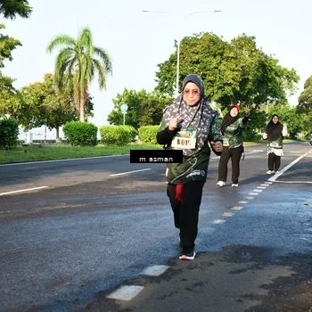 Runner Photo 6055398