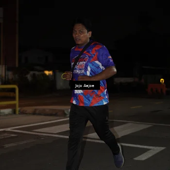 Runner Photo 6055419