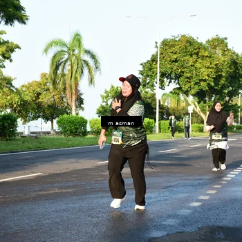 Runner Photo 6055426