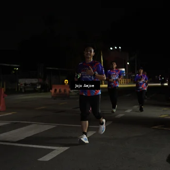 Runner Photo 6055441