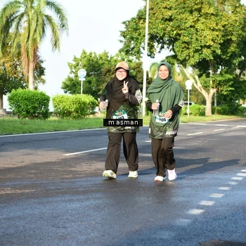 Runner Photo 6055445