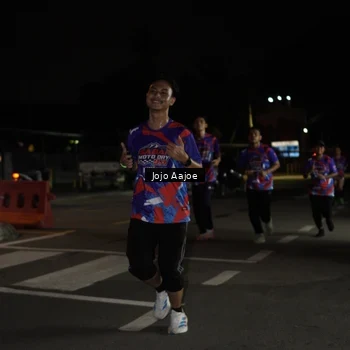 Runner Photo 6055455