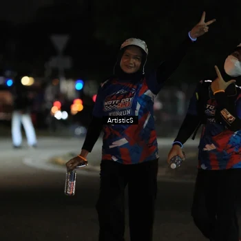 Runner Photo 6055456