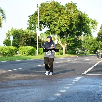 Runner Photo 6055457