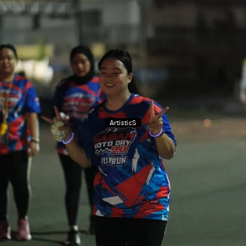 Runner Photo 6055459