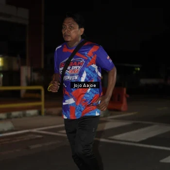 Runner Photo 6055475