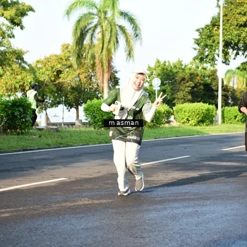 Runner Photo 6055481