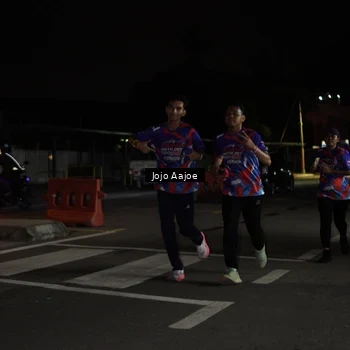 Runner Photo 6055507