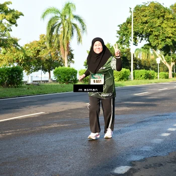 Runner Photo 6055541