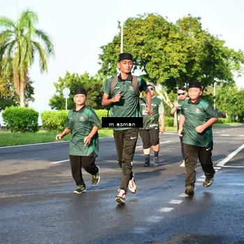 Runner Photo 6055543