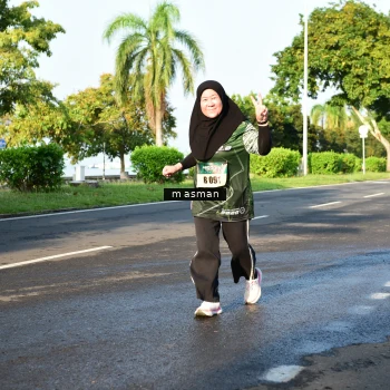 Runner Photo 6055545
