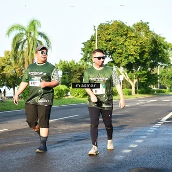 Runner Photo 6055568