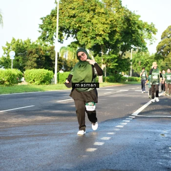 Runner Photo 6055574