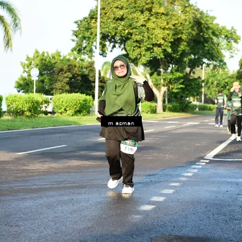 Runner Photo 6055585