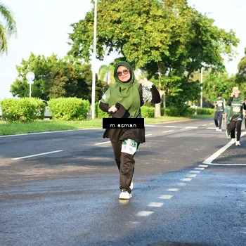 Runner Photo 6055586