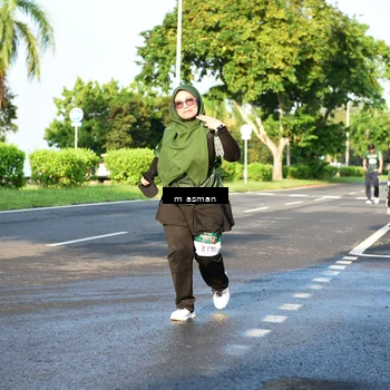 Runner Photo 6055591