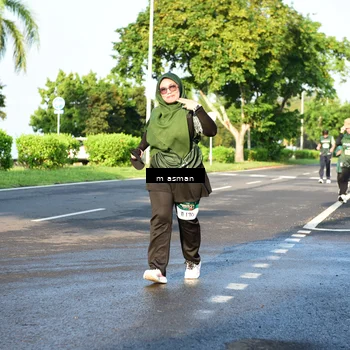 Runner Photo 6055592