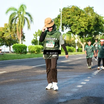 Runner Photo 6055595