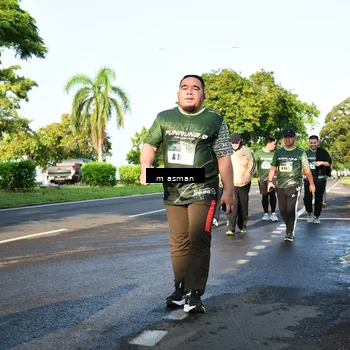 Runner Photo 6055607