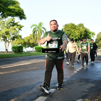 Runner Photo 6055610