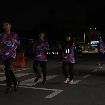 Runner Photo 6055614