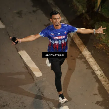 Runner Photo 6055615