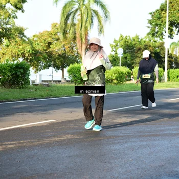 Runner Photo 6055647