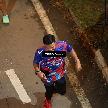 Runner Photo 6055661
