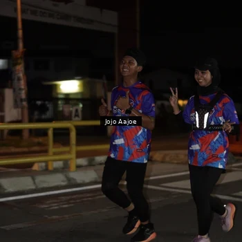 Runner Photo 6055666